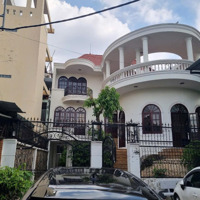 Chính Chủ Bán Gấp Vila Ngay Phạm Văn Đồng-306M2 Giá Tốt