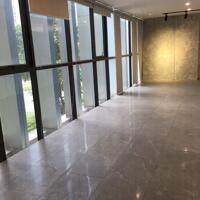Cho thuê cửa hàng, kiot, văn phòng quận Cầu Giấy – DT 200m2 – có PCCC – giá tốt.