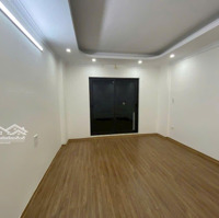 Bán Nhà Rẻ Nhất Long Biên, 33M2, 5 Tầng, Giá Chỉ Hơn 3 Tỷ, Công Năng Đầy Đủ, Tiện Ích Bao Quanh