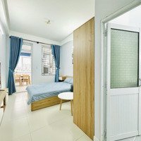 Phòng Ban Công,Tách Bếp Tại Phú Nhuận-Siêu Rộng 55 M2