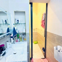 Kẹt Tiền Bán Nhà Hồ Văn Huê, Phường 9, Phú Nhuận, Giá Bán 2.96 Tỷ, Diện Tích 60M2, Sổ Sẵn, Liên Hệ: 0898407379