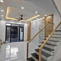 Bán Nhà 1L Phạm Thế Hiển Quận 8 - 56M2 - 1 Triệuệt1Lầu
 2 Phòng Ngủ- 2 Vệ Sinh- Nhà Có Sổ Hồng