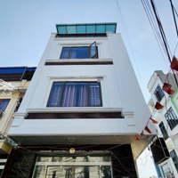 Nhà 4 Tầng Khúc Thừa Dụ - Khu Phân Lô Đường 7M -Diện Tích90M, Ngang 4.5M, Giá 6.15 Tỉ Độc Lập Dân Xây