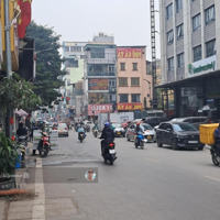 Tòa Nhà Văn Phòng 10 Tầng __ Phạm Ngọc Thạch . Hiện Đang Cho Thuê 3.5000 Usd / Tháng