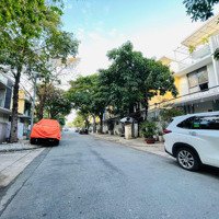 Duy Nhất! Bán Biệt Thự Lô Góc Khu Dân Cư Gia Hòa. Khu Compound Bảo Vệ 24/24 An Ninh, Dân Tri Thức