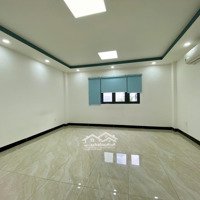 Bán Nhà Mặt Tiền Đường Hoàng Diệu- Quận 4. Dt: 4 X18(4 Tầng) Giá: 27 Tỷ
