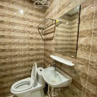 Cho Thuê Tòa Nhà Khách Sạn Mặt Tiền Đường Trần Quốc Hoàn, Phường 4, Quận Tân Bình, Tp. Hồ Chí Minh.