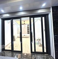 Bán Ch Tại Phố Nghĩa Tân, Cầu Giấy, Hà Nội, 5,5 Tỷ, 52 M2, Giá Ưu Đãi