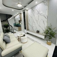 Cho Thuê Nhà Nguyên Căn Tại Ngõ Lê Đức Thọ Mỹ Đình Giá Chỉ 12 Triệu/ Tháng