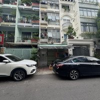 Bán Gấp Mặt Tiền Nguyễn Tri Phương, P.4, Q.10 Đối Diện Đại Học Kinh Tế-Diện Tích4.5X22M 5 Tầng 31 Tỷ Tl