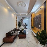 Siêu Phẩm Phố Trạm Long Biên 45M2 X 4 Tầng Full Nội Thất Xịn Xò Ô Tô Đỗ Cửa Vai Bước Chân Ra Aeon