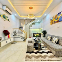 Bán Nhà 51M2 Nguyễn Đình Chính, P11, Phú Nhuận. Gần Ubnd Quận, Xây 4 Tầng. Giá Bán 2Tỷ250