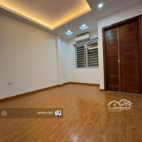 Bán Nhà Riêng Tại Duy Tân, Cầu Giấy, 8,5 Tỷ, 41 M2 Hàng Hiếm Giá Tốt, Phân Lô, Ô Tô