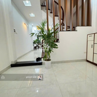 Bán Nhà Riêng Tại Duy Tân, Cầu Giấy, 8,5 Tỷ, 41 M2 Hàng Hiếm Giá Tốt, Phân Lô, Ô Tô