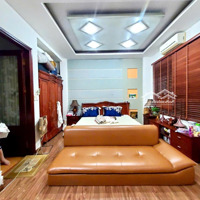 Bán Nhà Riêng Phố Pháo Đài Láng 42M 5Tgmặt Tiền6,7M Chỉ 11 Tỷ Full Nội Thất Gần Ôtô Ba Gác Tránh Xe Sh.