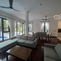 Cho Thuê Biệt Thự Đặng Thai Mai. Mặt Tiền 15M. Diện Tích 400M2 X 3,5 Tầng. Giá Bán 110 Triệu