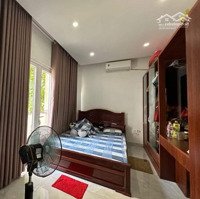 Bán Nhà Hẻm Xe Hơi Thích Quãng Đức, Phú Nhuận 44M2, Giá Bán 6,6 Tỷ, 4 Phòng Ngủ Liên Hệ: 0941269716