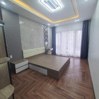Bán Gấp Nhà 6 Tầng 40M2, Nguyễn Sơn, Ngọc Lâm, Ô Tô Đỗ Cửa, Thang Máy, Full Nội Thất