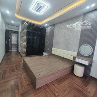 Bán Gấp Nhà 6 Tầng 40M2, Nguyễn Sơn, Ngọc Lâm, Ô Tô Đỗ Cửa, Thang Máy, Full Nội Thất