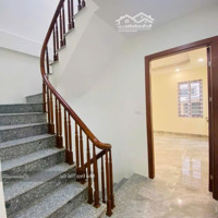 Nhà Ngay Chợ, Trường Học Các Cấp, Ô Tô Ngay Nhà, 3Km Bx Yên Nghĩa.