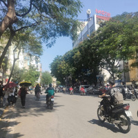 Bán Nhà Mặt Phố Ngọc Lâm, 265 Triệu/M2, 270M2, Nhiều Tiện Ích, Pháp Lý Đầy Đủ