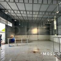 Cho thuê kho xưởng bãi 1.000m² có 2 kho xây dựng 300m² có điện 3 pha, gần cầu Bình Thuỷ của Nguyễn Văn Linh, P. Long Tuyền, Q. Bình Thuỷ, TP. Cần Thơ, thuê 12 triệu/ tháng