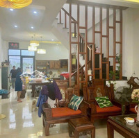 Bán Nhà 3 Tầng Hẻm Ô Tô Đường Nguyễn Chích, Vĩnh Hoà, Nha Trang 100M2 Chỉ 4,350 Tỷ - 0964.326.158