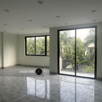 Cho Thuê Shophouse Thuỷ Trúc Ecopark 122,5M2 Nhà Mới Hoàn Thiện,Có Thang Máy. Liên Hệ: 0909 769 666
