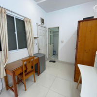 Cho Thuê Phòng Trọ Tại Đường Cô Giang, Phường Cô Giang, Quận 1, Hồ Chí Minh, 4,8 Triệu, 30M2