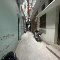 Bán Nhà Thuỵ Khuê 52M . Bán 8.75T. Không Qh