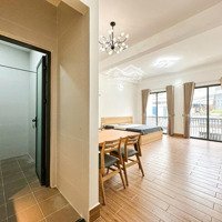 Căn Hộ Cao Cấp Ban Công Full Nội Thất Ngay Trung Tâm Q6