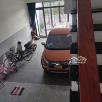 Bên Em Còn Căn Nhà Lầu 4.5 Tấm Xây Dựng Kiên Cố Đẹp Xinh, Khách Mua Ở_ Đầu Tư Bao Lời
