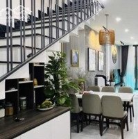Định Cư Nước Ngoài Cần Bán( Hoặc Cho Thuê) Gấp Nhà 3 Tầng Mặt Tiền Nguyễn Như Hạnh Hoà Minh Đà Nẵng