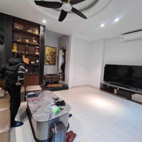Bán Nhà Phố Đê La Thành,Lô Góc,Ô Tô Tránh,Kinh Doanh Nhộn Nhịp,Ngõ Thông-40M 5T -Mt:5.4M-14.9 Tỷ