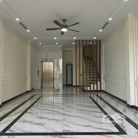 Phân Lô Vạn Phúc-Ngay Trường Vạn Bảo-Oto Tránh-Kinh Doanh-Full Nội Thất Siêu Đẹp- Diện Tích: 50M- 7T- Mt:5M