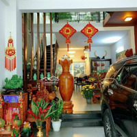 Cần Bán Gấp Nhà Mặt Tiền Nguyễn Trãi, Phường 7, Quận 5 Giá Chỉ Nhỉnh 40 Tỷ
