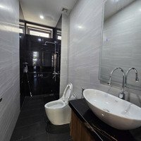 Nhà 4 Tầng Mặt Tiền Tống Phước Phổ Giao Phố Tiểu La- Có Tầng Hầm Để Xe- Mặt Tiền 6M- Giá Hơn 8 Tỷ.