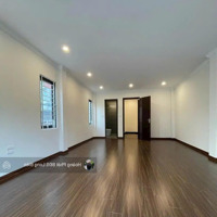Bán Nhà Thạch Bàn - Garden City, Sân Riêng, Ô Tô Đỗ Cổng. 35M X 6T - 5,15 Tỷ. Liên Hệ: 0965858116