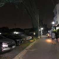 Giảm Sốc Nhỉnh 5 Tỷ - Nhà Phố 3Tầng Đẹp Như Mơ, Trung Tâm Quận 9