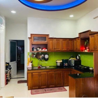 Bán Nhà 2 Tầng Mặt Phố Cách Ngã Tư Võ Văn Kiệt 68M. Diện Tích 134M2, Giá Tốt