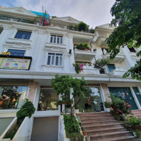 Cho Thuê Nhà Biệt Thự Thành Phố Giao Lưu Ngoại Giao Đoàn 130M2Mặt Tiền8M 6T1H Nhà Mới Full Đồ 50 Triệu/Th