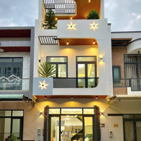 Bán Nhà 2 Lầu Mới 100% Nội Thất Full Cao Cấp Giá Chính Chủ Lộ Oto Đậu Trước Nhà