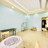 Chdv 30M2 Cửa Sổ Thoáng, Xe Hơi Đỗ Cửa 3 Bạn