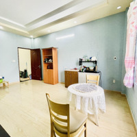 Chdv 30M2 Cửa Sổ Thoáng, Xe Hơi Đỗ Cửa 3 Bạn
