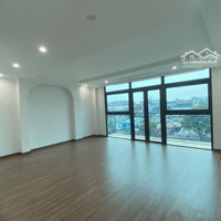 Bán Nhà Mặt Phô Lạc Long Quân 40M2,Mặt Tiền4M, 6 Tầng, Thang Máy. Vị Trí Đẹp, Tầng Cao View Trọn Hồ Tây
