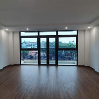 Bán Nhà Mặt Phô Lạc Long Quân 40M2,Mặt Tiền4M, 6 Tầng, Thang Máy. Vị Trí Đẹp, Tầng Cao View Trọn Hồ Tây