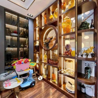 Chủ Thiện Chí! Bán Nhà 4 Tầng Mặt Tiền Đường 4 - P. Linh Chiểu - Dtsd 190M2