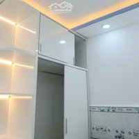 Nhà Nguyễn Duy - 5.7X 5.7 Nở Hậu, Hẻm 3M, Cáchmặt Tiền30M, Shr, Liên Hệ: 0909428425 - Tâm