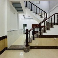 Bán Mặt Tiền Kinh Doanh, Gần Làng Đại Học, Big C Dĩ An. Đường Lớn