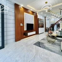 Bán Nhà Đường Nguyễn Trãi P.11 Quận 5 Sẵn Hđ Cho Thuê 15 Triệuiệu / Tháng - Giá Bán 2 Tỷ 410 / 65M2